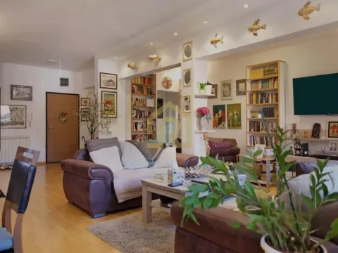 Prodaja, trosoban stan, 101m², Južni Bulevar, Vračar Sve Podlokacije - image 2