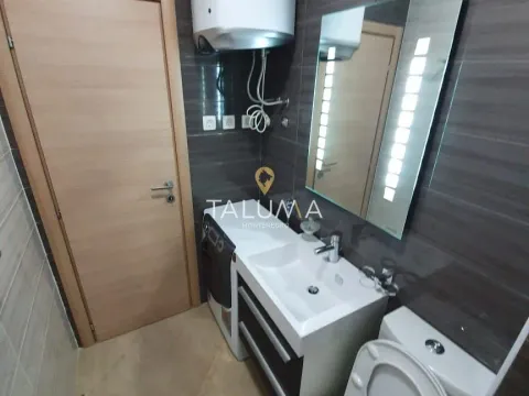 Izdavanje, dvosoban stan, 65m², Momišići, Podgorica - image 6