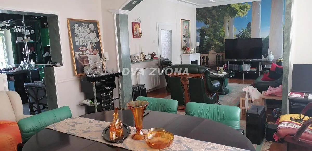 Prodaja, kuća, 274m², Temerin, Novi Sad