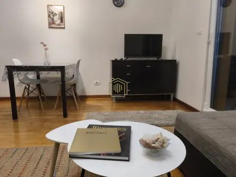 Rent, apartment, 37m², City Kvart, Podgorica - image 5