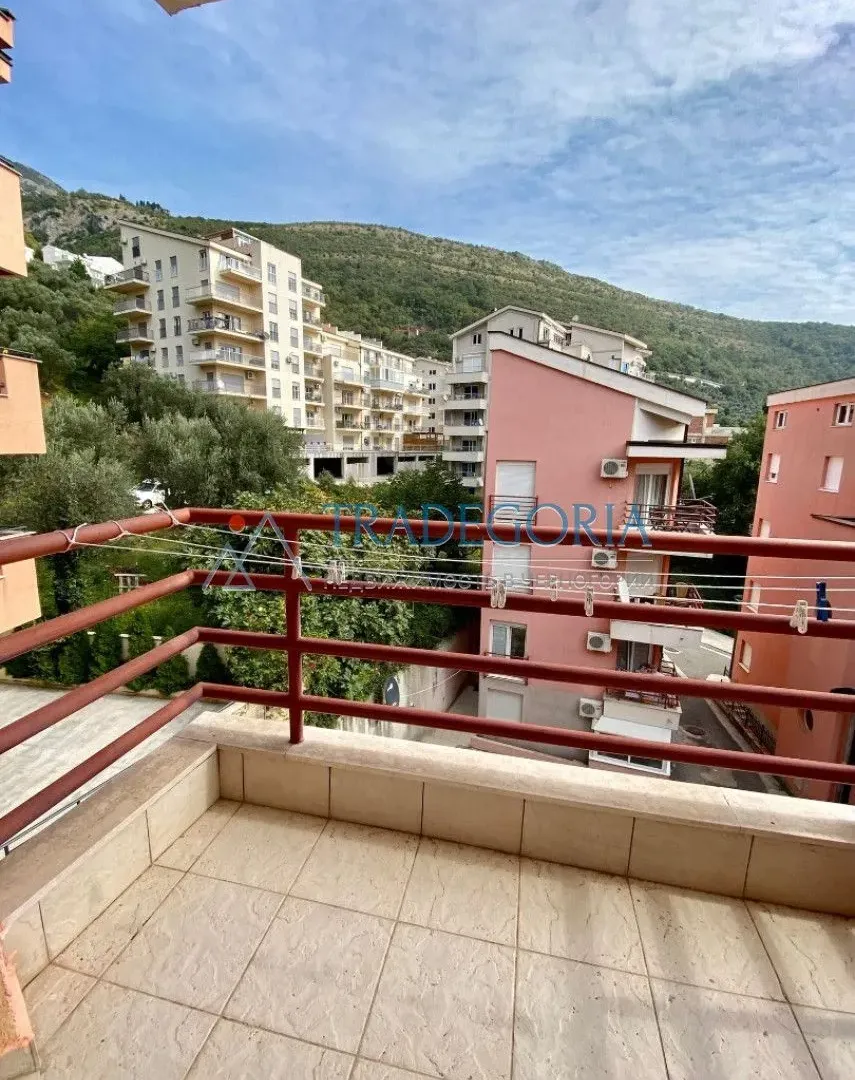 Prodaja, četvorosoban stan, 158m², Petrovac, Budva