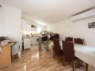 Prodaja, kuća, 175m², Prčanj, Kotor - image 10