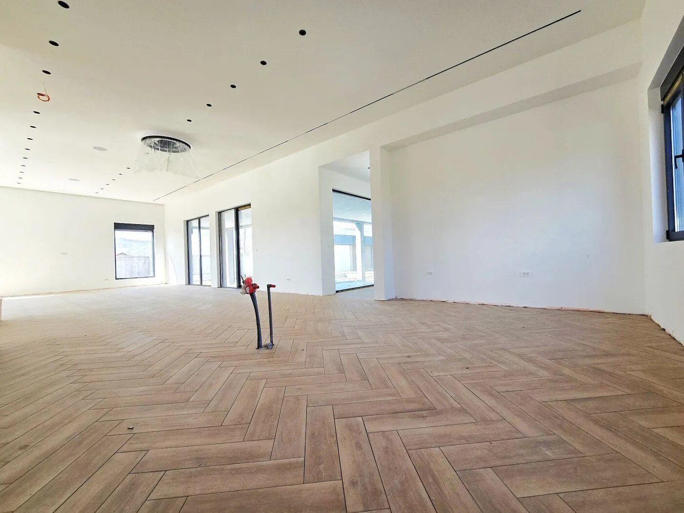 Rent, house, 434m², Farmaci, Podgorica