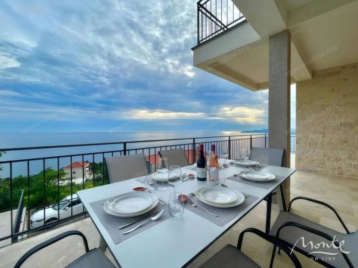 Sale, house, 203m², Reževići, Budva