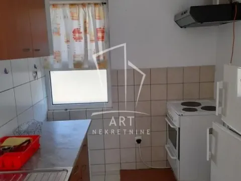 Prodaja, kuća, 253m², Kumodraž Sve Podlokacije, Beograd - image 11