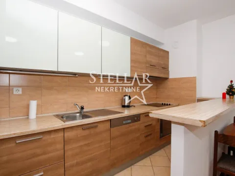 Rent, two bedroom apartment, 62m², Blok 9, Podgorica - image 6