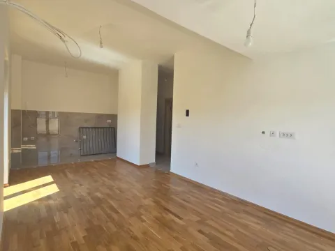 Prodaja, jednosoban stan, 46m², Zabjelo, Podgorica - image 3