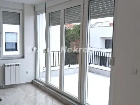 Rent, office space, 400m², Adamovićevo Naselje, Novi Sad Sve Podlokacije - image 7