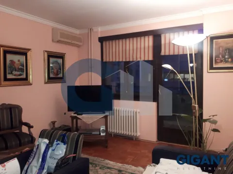 Sale, four bedroom apartment, 120m², Vračar Hram, Vračar Sve Podlokacije