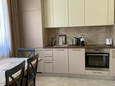 Sale, one bedroom apartment, 60m², Bečići, Budva - image 4