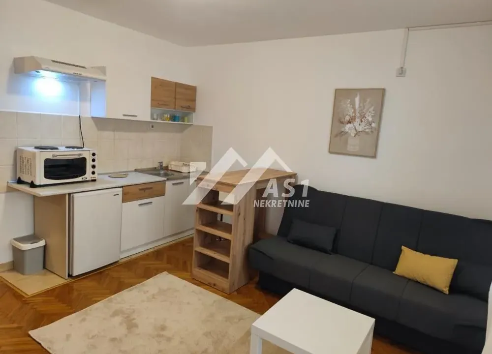 Izdavanje, stan, 30m², Grbavica, Novi Sad Sve Podlokacije