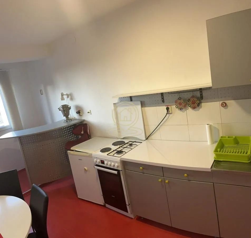Rent, three bedroom apartment, 55m², Savski Venac, Beograd
