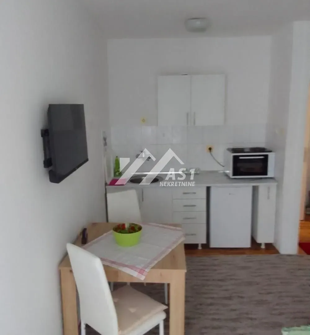 Rent, apartment, 21m², Jugovićevo, Novi Sad Sve Podlokacije