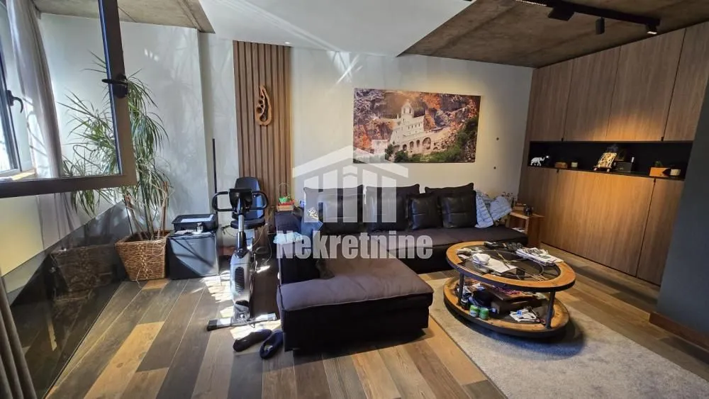 Sale, three bedroom apartment, 80m², Slavujev Venac, Zvezdara Sve Podlokacije