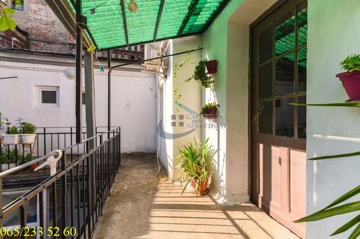 Sale, two bedroom apartment, 44m², Stari Grad, Beograd