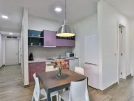 Izdavanje, dvosoban stan, 90m², Budva, Crna Gora - image 2