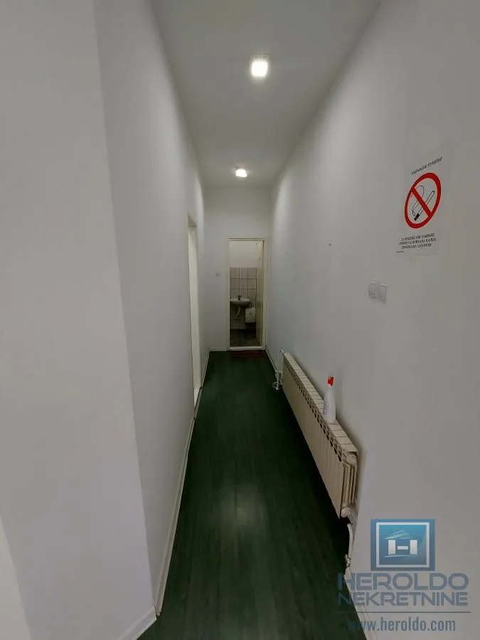 Rent, office space, 54m², Centar, Jagodina