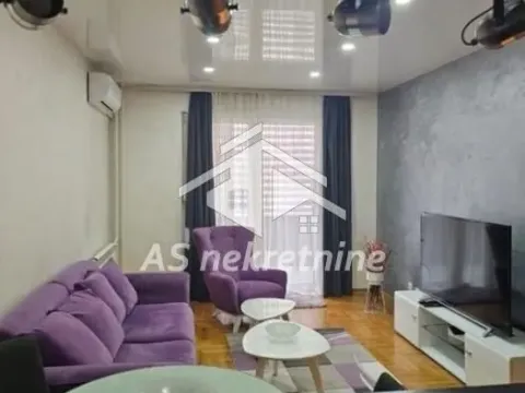 Izdavanje, četvorosoban stan, 96m², Vračar Sve Podlokacije, Beograd - image 10