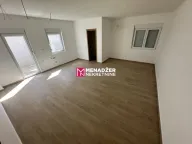 Prodaja, dvosoban stan, 87m², Stari Aerodrom, Podgorica - image 1