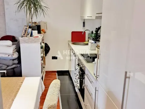 Prodaja, dvosoban stan, 38m², Autokomanda, Voždovac Sve Podlokacije - image 2