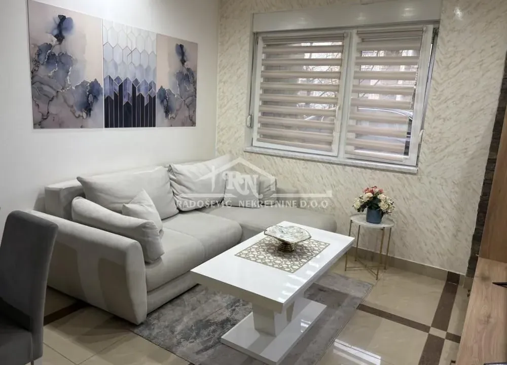 Prodaja, jednosoban stan, 39m², Zvezdara Sve Podlokacije, Beograd