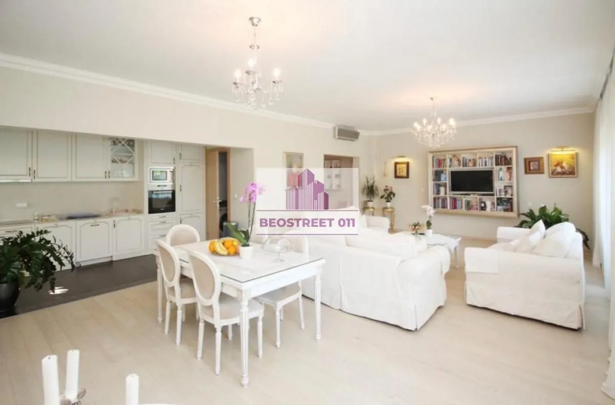 Izdavanje, stan, 146m², Dedinje Sve Podlokacije, Beograd