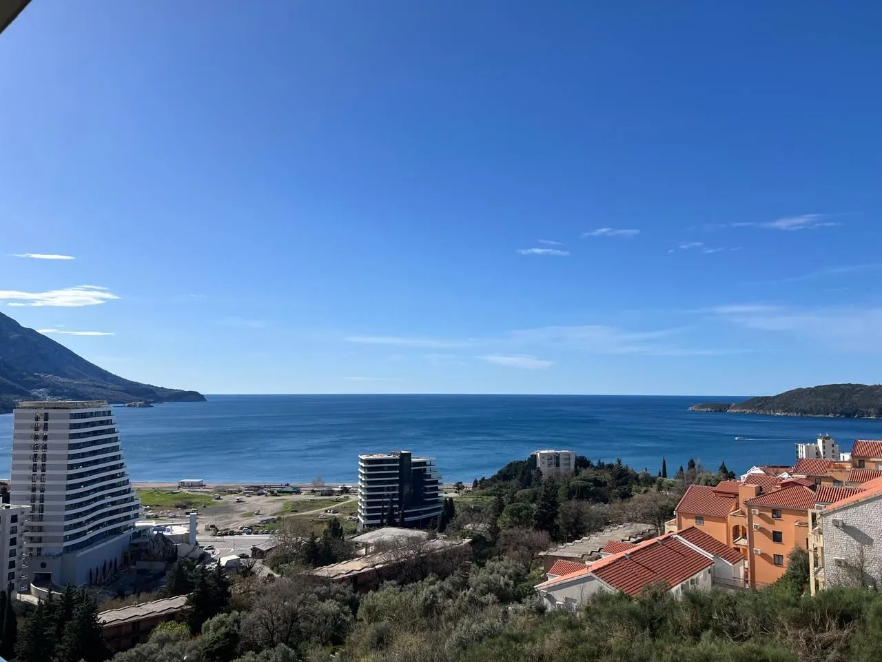 Sale, two bedroom apartment, 81m², Bečići, Budva