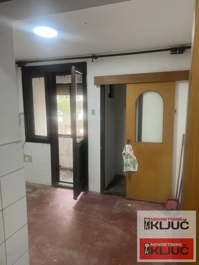 Prodaja, jednosoban stan, 33m², Satelit, Novi Sad Sve Podlokacije
