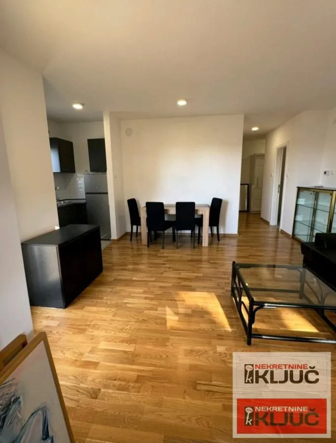 Izdavanje, dvosoban stan, 65m², Telep, Novi Sad Sve Podlokacije