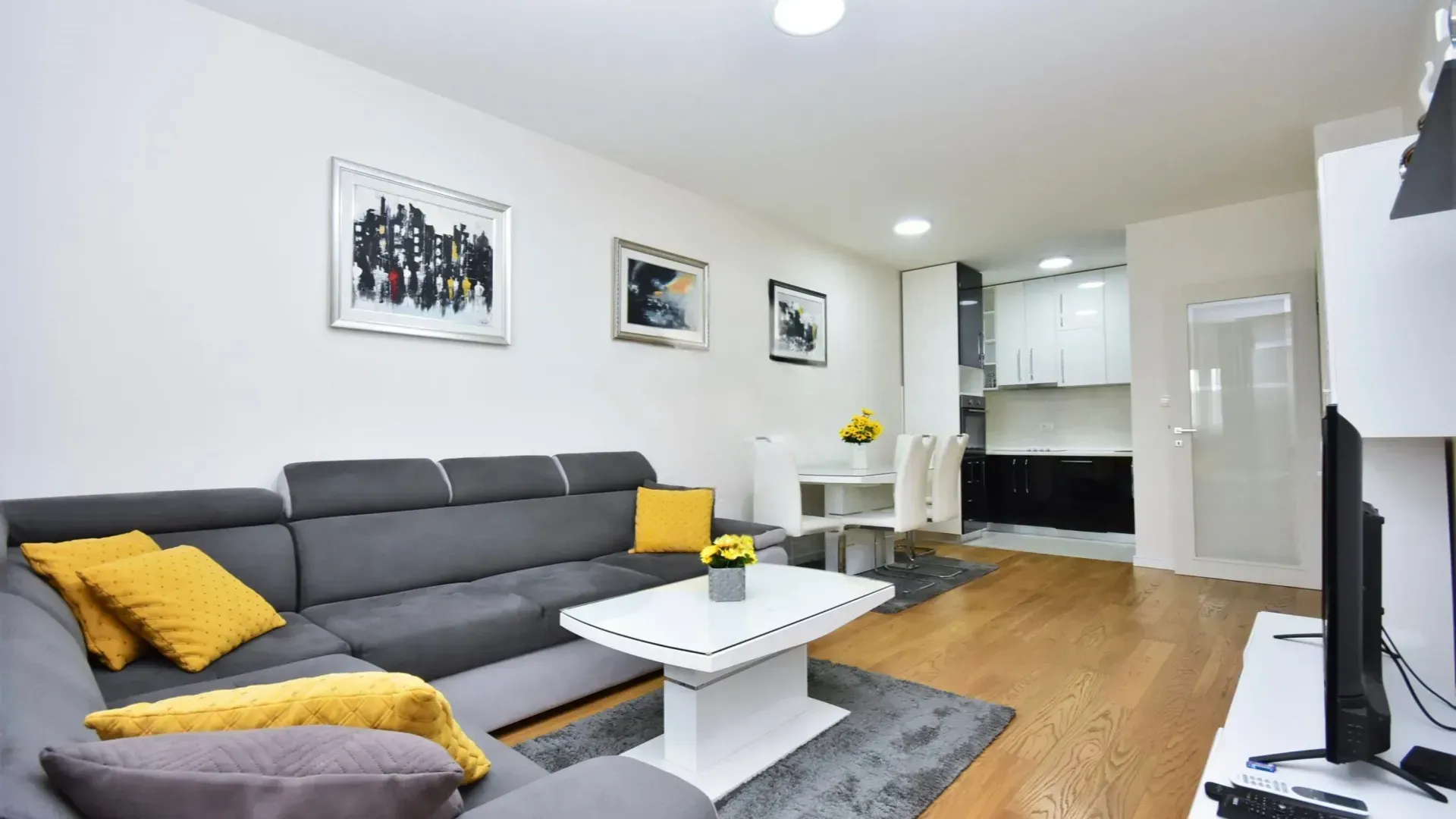 Rent, one bedroom apartment, 50m², Central Point, Podgorica