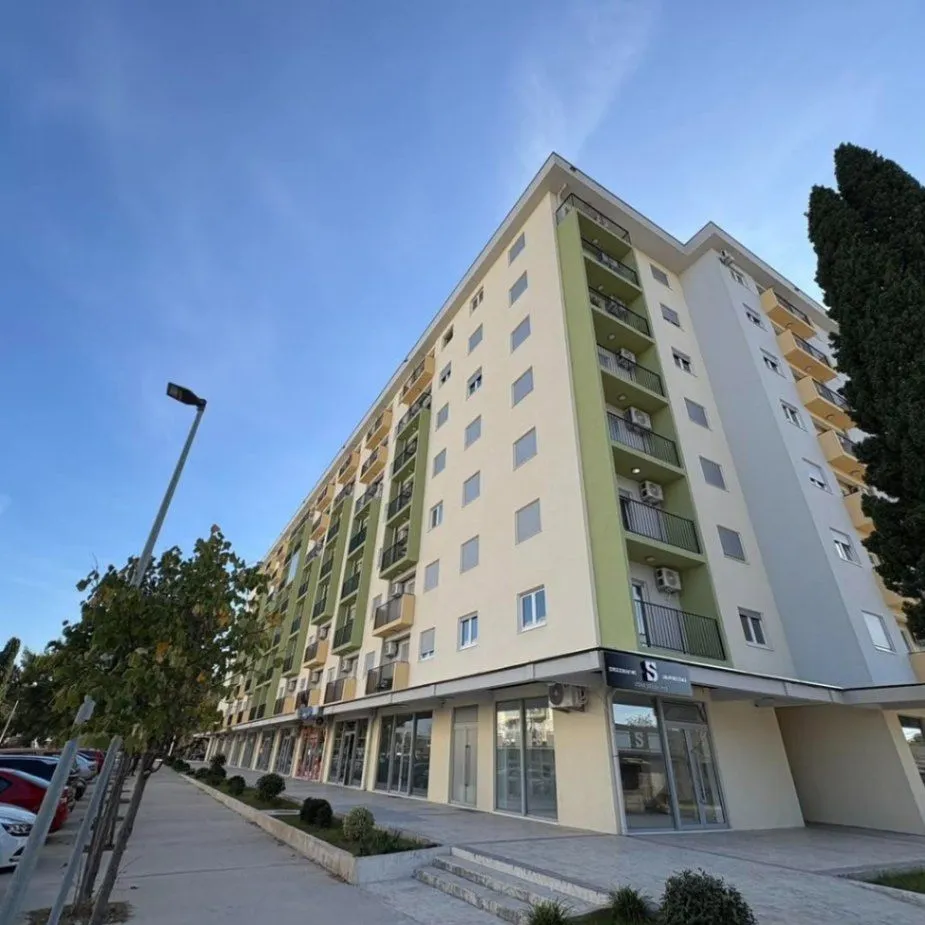 Prodaja, jednosoban stan, 39m², Pobrežje, Podgorica