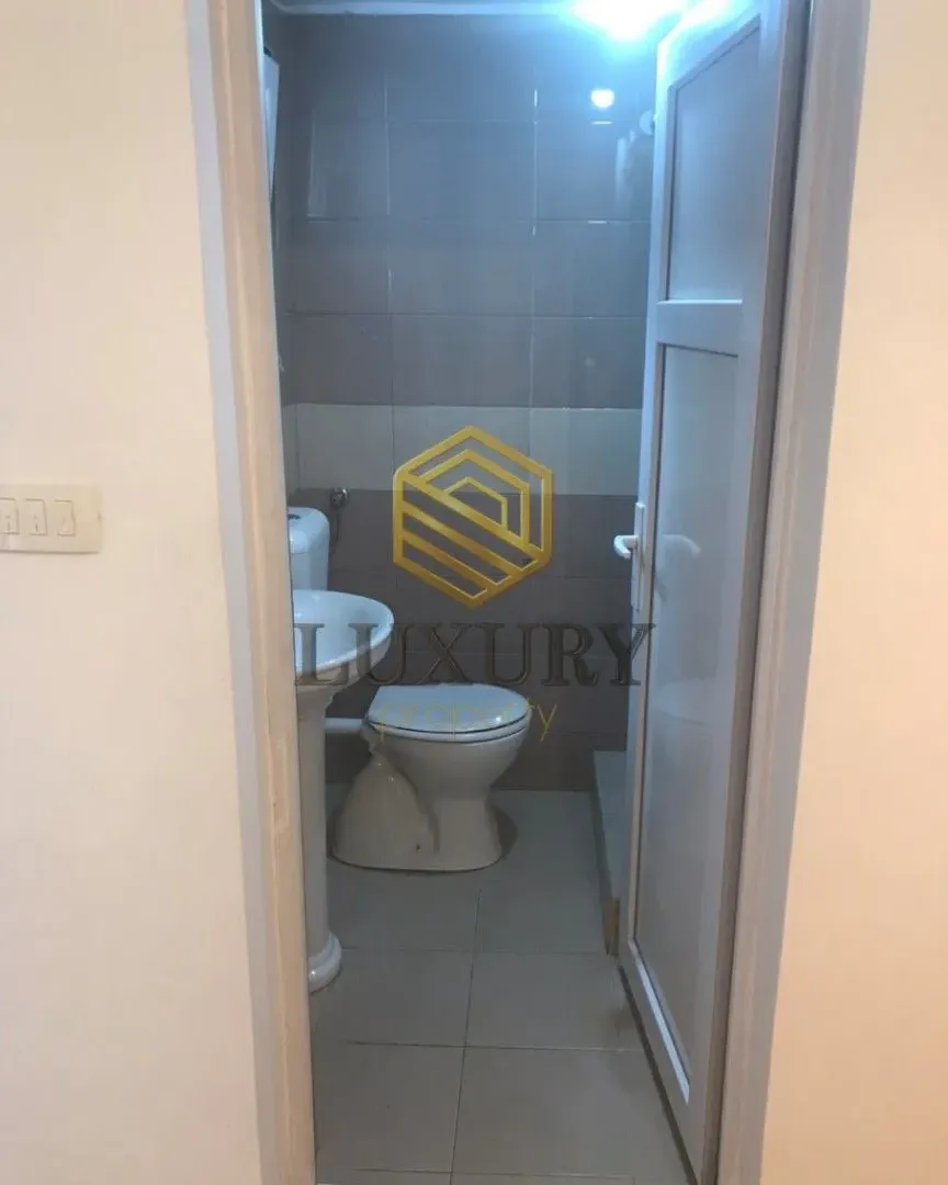 Rent, office space, 30m², Drač, Podgorica