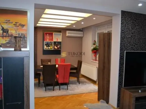 Prodaja, četvorosoban stan, 130m², Grbavica, Novi Sad Sve Podlokacije - image 3