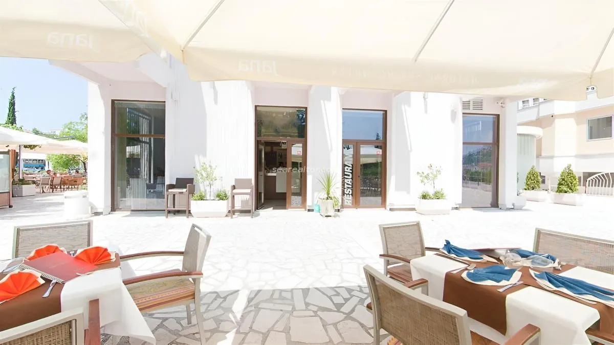 Prodaja, ugostiteljski objekat, 1450m², Igalo, Herceg Novi