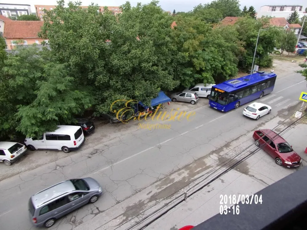 Prodaja, trosoban stan, 61m², Ledine, Beograd