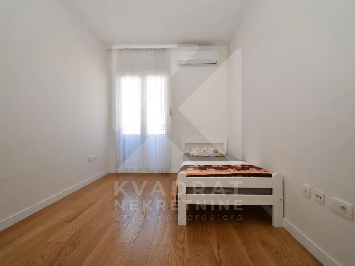 Rent, two bedroom apartment, 70m², Central Point, Podgorica