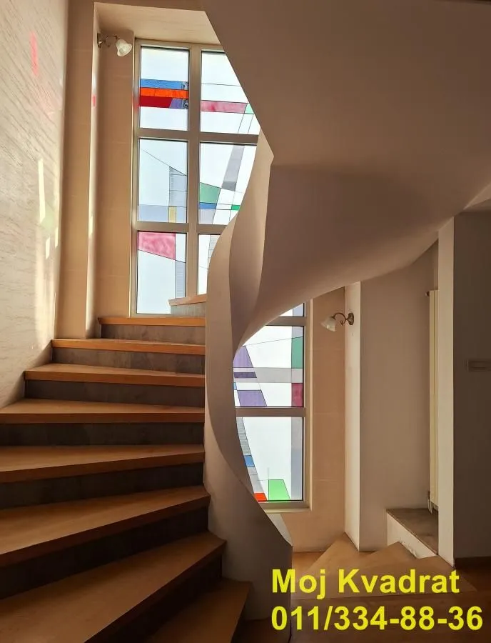 Prodaja, kuća, 349m², Zemun Gornji Grad, Zemun Sve Podlokacije