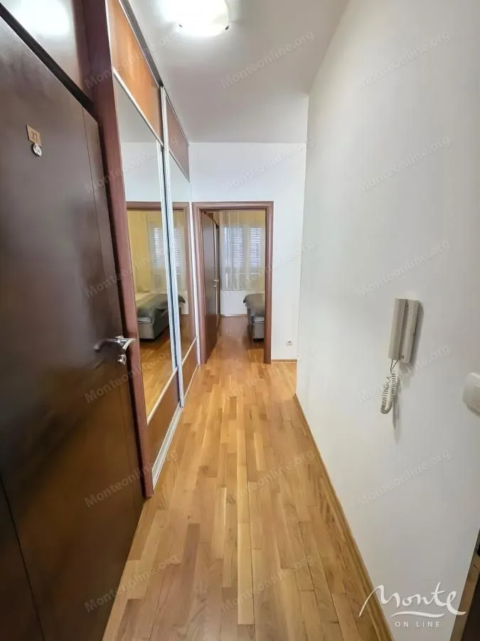 Prodaja, dvosoban stan, 54m², Budva, Crna Gora