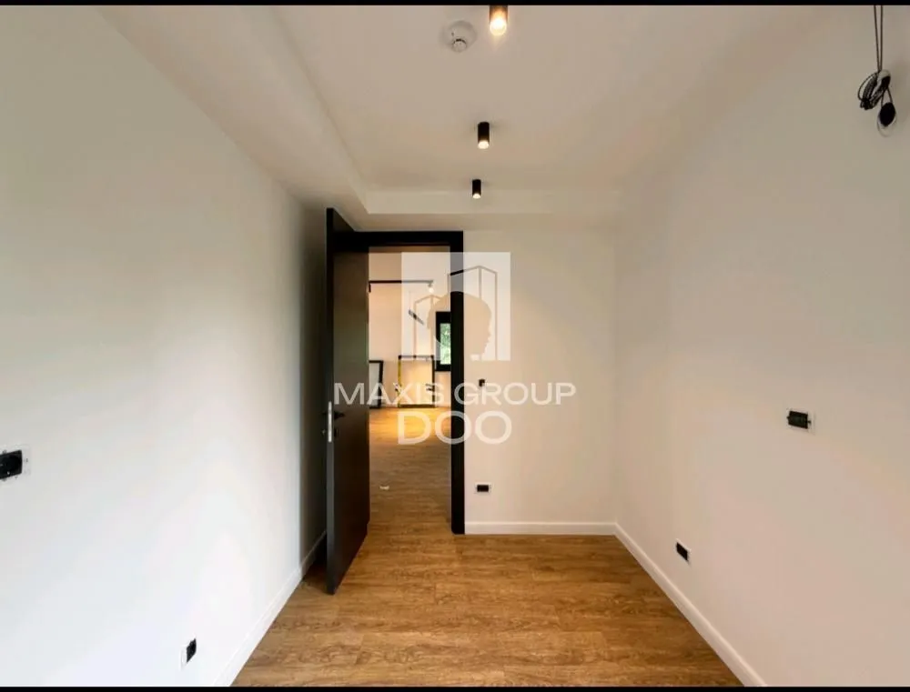 Rent, office space, 563m², Savski Venac, Beograd