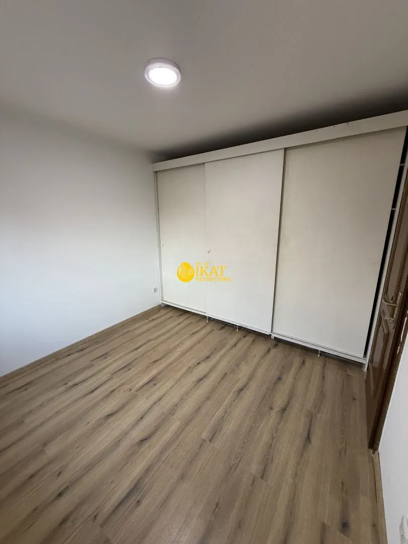 Prodaja, trosoban stan, 111m², Palilula Sve Podlokacije, Beograd