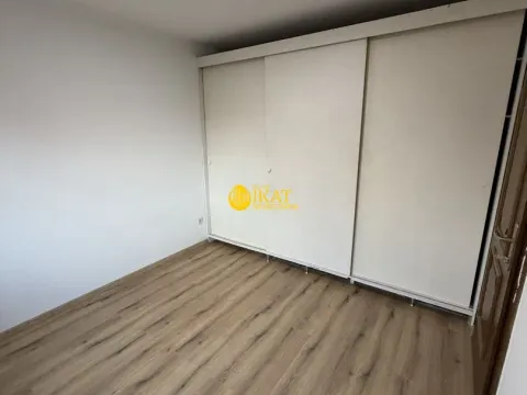 Sale, three bedroom apartment, 111m², Palilula Sve Podlokacije, Beograd - image 3