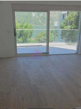 Prodaja, dvosoban stan, 85m², Stoliv, Kotor - image 4