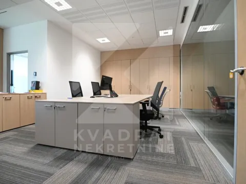 Izdavanje, poslovni prostor, 106m², Donja Gorica, Podgorica - image 2