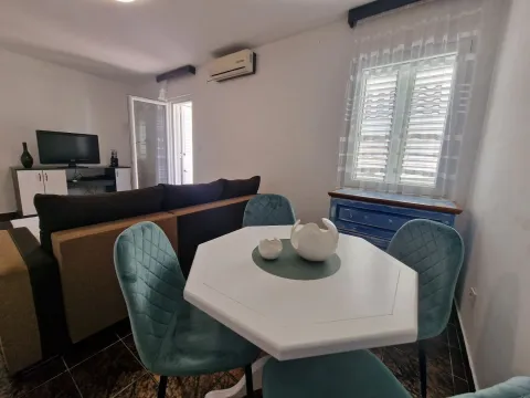 Prodaja, dvosoban stan, 56m², Bečići, Budva - image 26