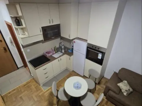 Izdavanje, dvosoban stan, 48m², Grbavica, Novi Sad Sve Podlokacije - image 6