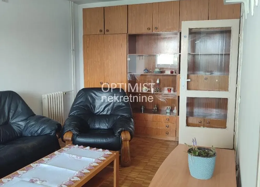 Izdavanje, dvosoban stan, 55m², Novi Beograd Blok 61, Novi Beograd Sve Podlokacije