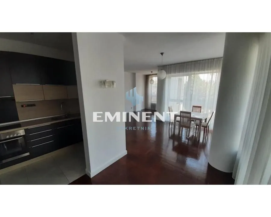 Izdavanje, dvosoban stan, 73m², Vračar Hram, Vračar Sve Podlokacije