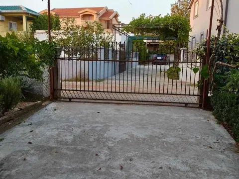 Rent, three bedroom apartment, 130m², Zabjelo, Podgorica - image 16