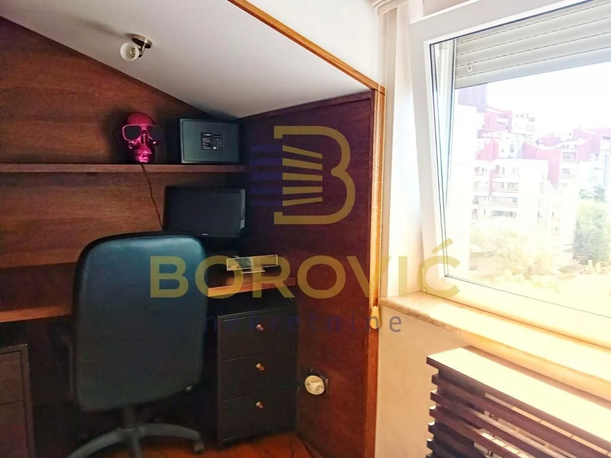 Prodaja, trosoban stan, 100m², Žarkovo, Beograd