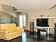 Izdavanje, jednosoban stan, 118m², Tivat, Crna Gora - image 3